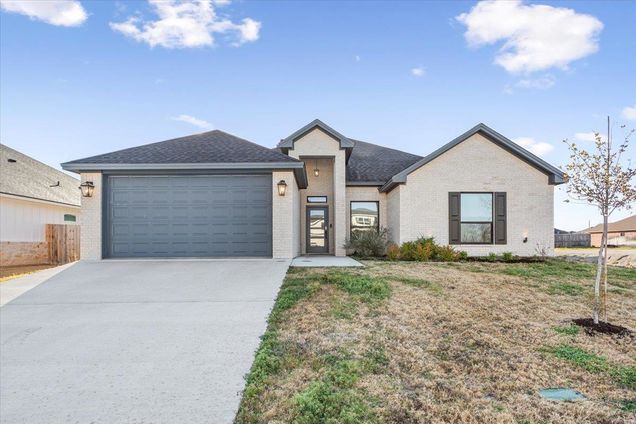5404 Black Horse Ct