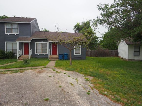 124 Hillside Dr Unit B Elgin, TX Multifamily Active - Photo 1 of 16. Opens carousel modal