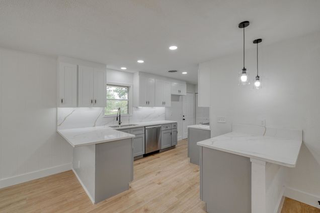 122 Blanket Flower Dr