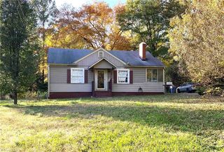 112 Oakhurst Drive