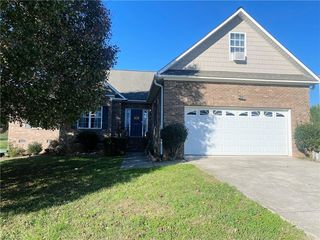 3117 Knoll Ridge Drive