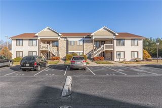 206 English Court