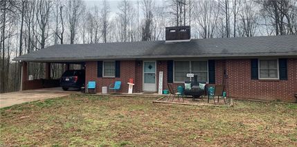 194 Canterbury Lane