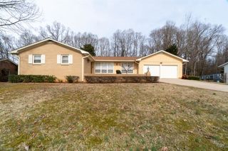 209 E Stadium Drive