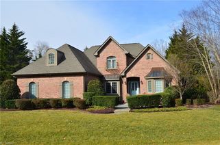 1 Lake Breeze Court