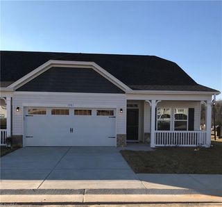 1408 Hunting Hawk Lane