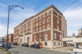 315 Spruce Street Unit 410