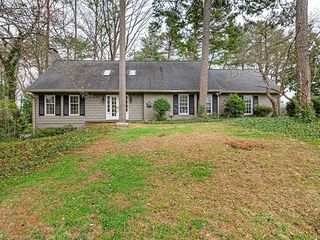 2731 Regency Drive