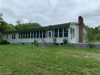 292 Quaker Road