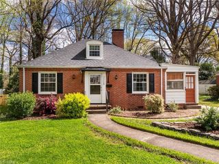 3008 Collier Drive