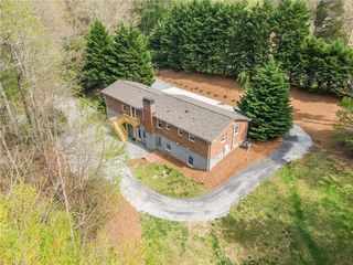 600 S Bunker Hill Road