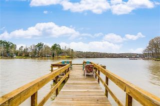 475 Lake Drive 10