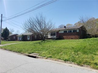 608 Paramount Street