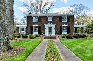 708 Oaklawn Avenue