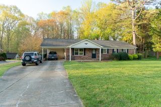 409 Idlebrook Drive