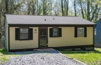 207 Brinkley Place