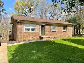 209 Lynnewood Drive