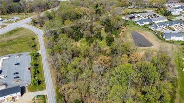 2405 Willard Road