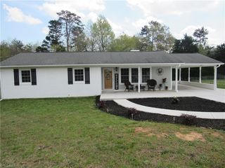 6131 Stanleyville Drive