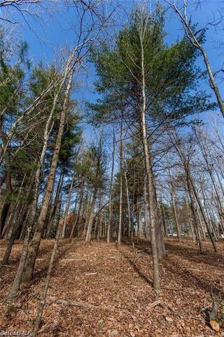 Lot 40 W Meadow Parkway