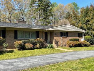 1129 Pennywood Drive