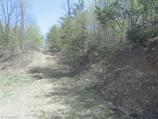 000 Green Point Lane