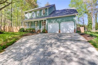 16 Country Woods Court