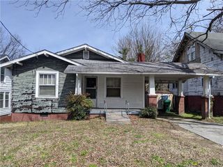 1305 Franklin Avenue