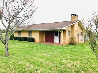 6067 Austin Traphill Road