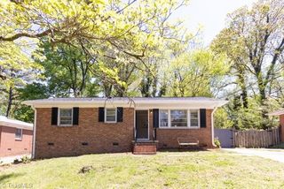 2513 Emerald Drive