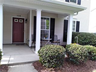 108 Richmond Terrace