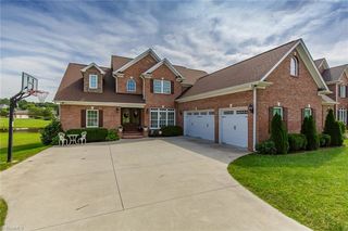 5009 Windsor Court