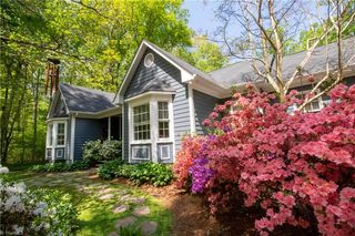 174 Hunters Glen Drive