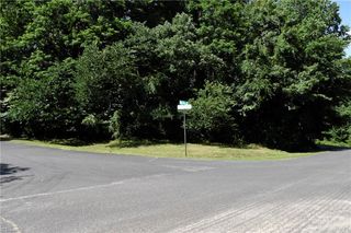 00 Rock Dam Court