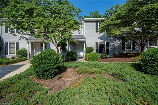 4 Appletree Lane