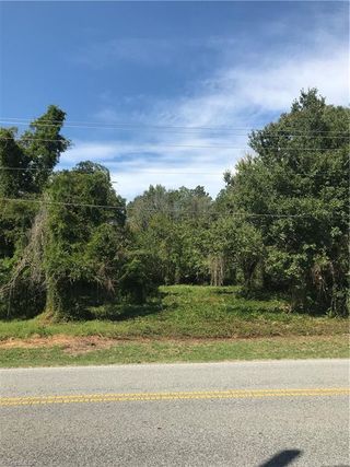 2820 Uwharrie Road
