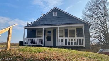 1409,1411,1413,1415 Underwood Avenue