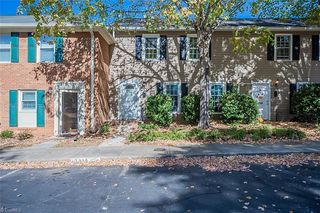 3915 Valley Court
