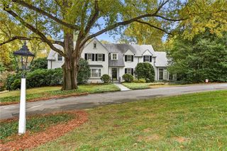 349 N Pine Valley Road