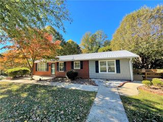 5028 Klondike Road
