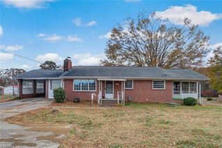 986 Grooms Road