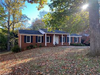 630 Lynhaven Drive