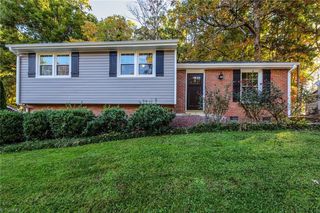 2608 Robin Hood Drive