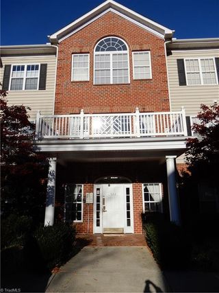522 College Road