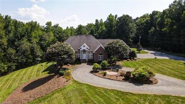 687 Riverview Road