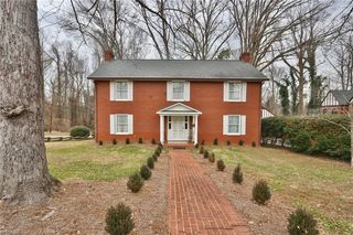 205 Hawthorne Road