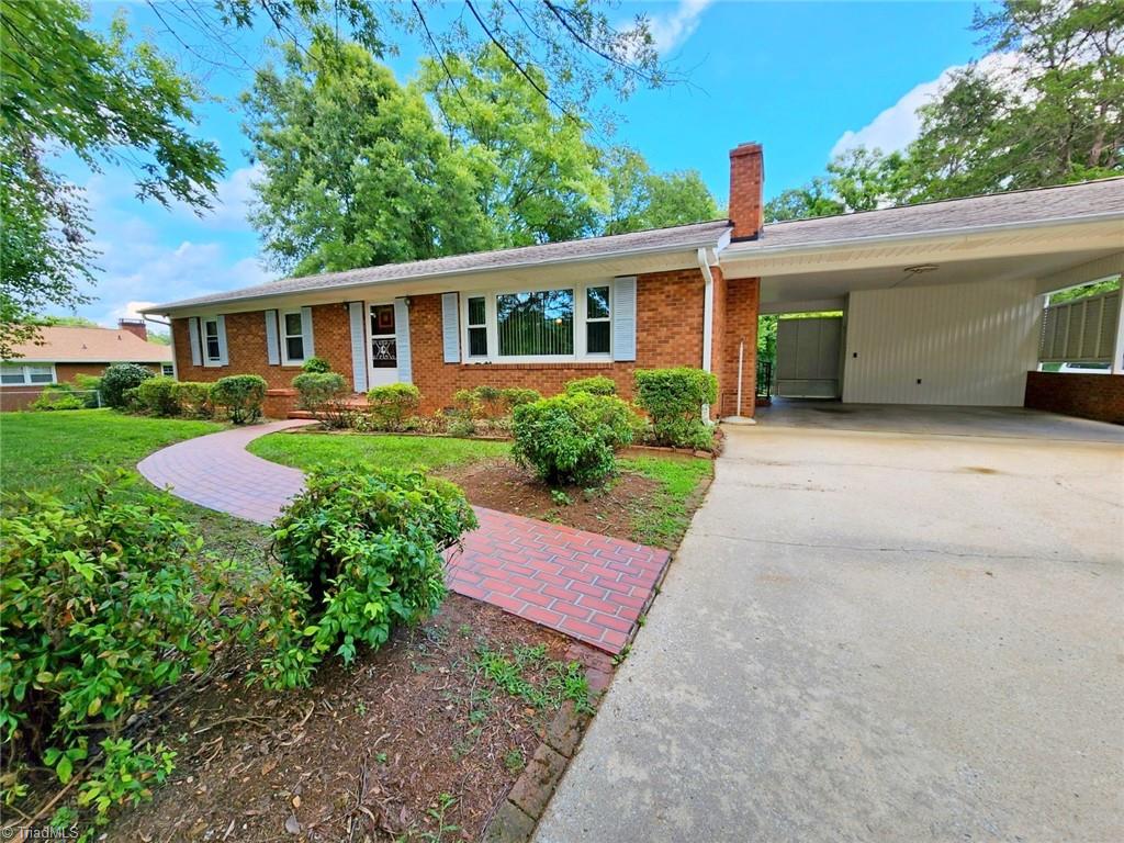 1422 Fleming Rd, Greensboro, NC 27410 Estately 🧡 MLS 1079112