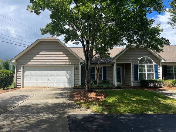 7 Shelburne Court Greensboro, NC Townhouse Sold - Photo 1 of 28. Opens carousel modal
