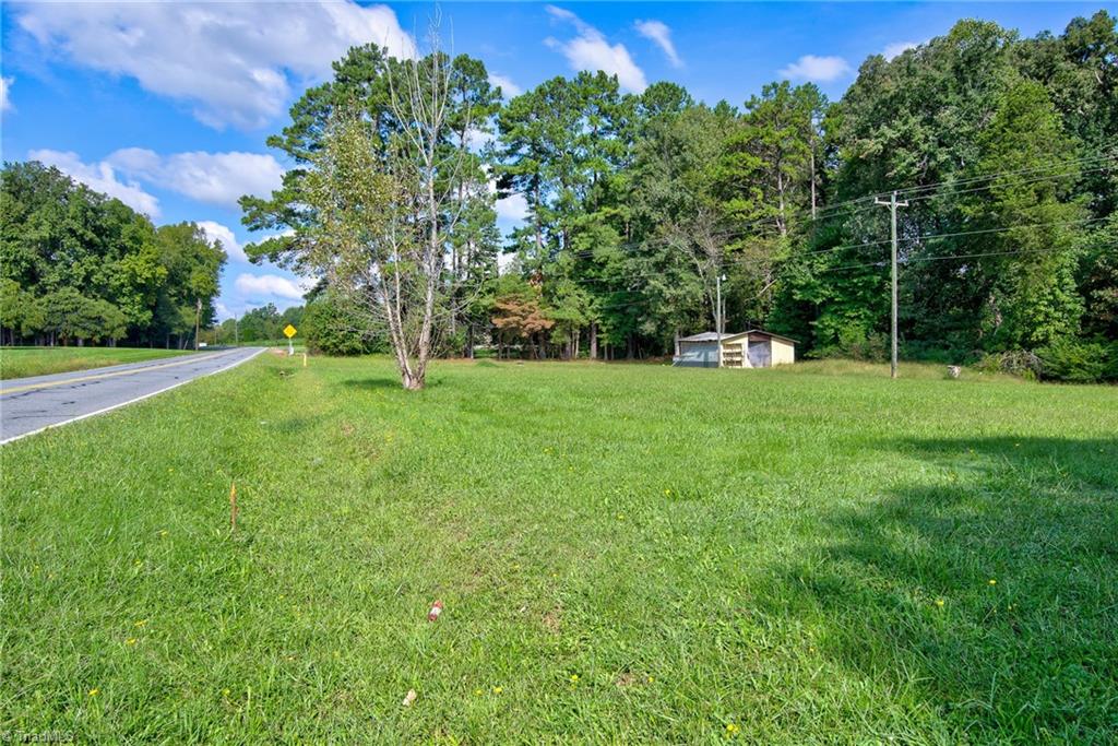 2072 NEEDMORE RD  