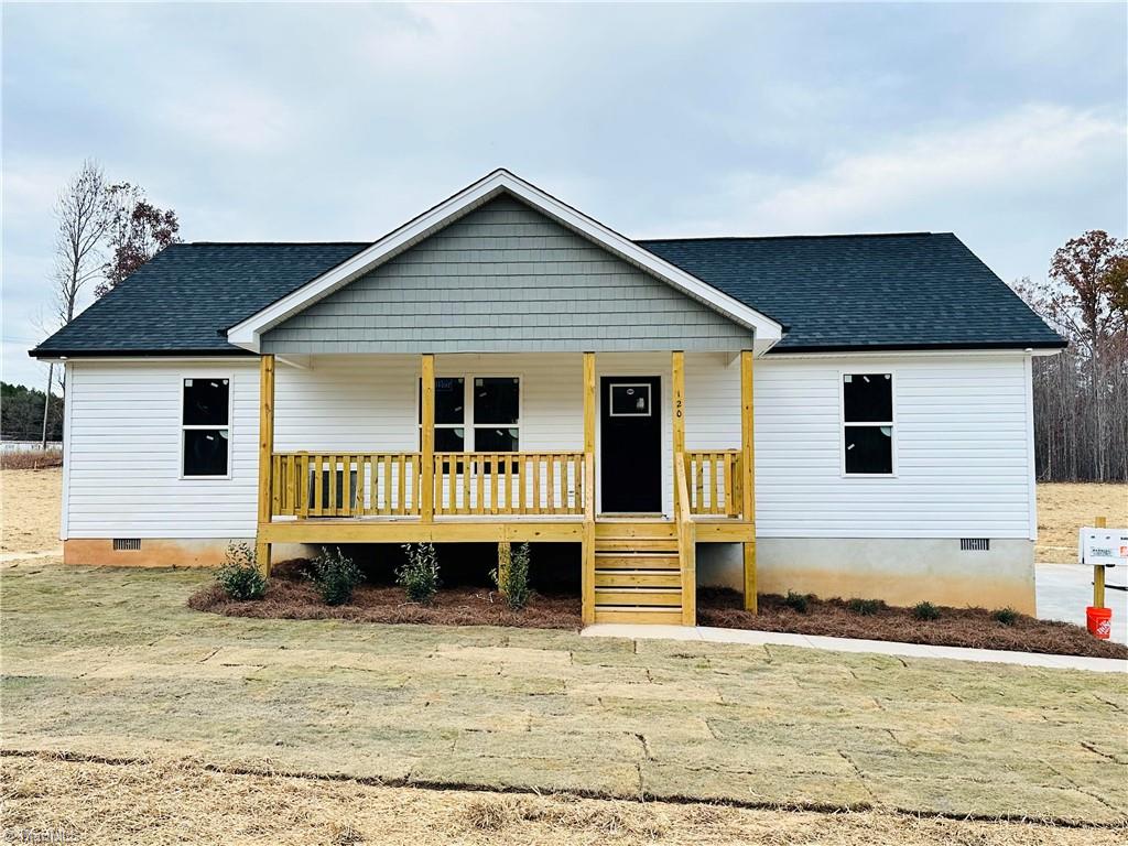 120 Vlg Ave  